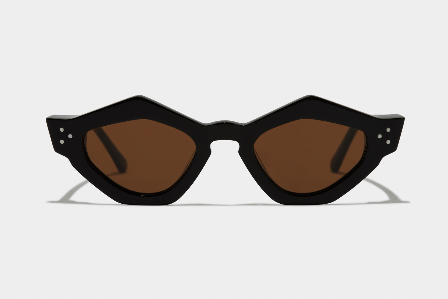 www.enkieyewear.com Tisias Women’s Sunglasses